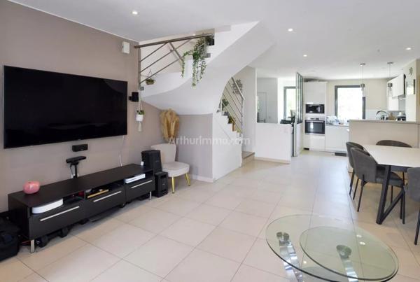 Vente Maison de ville 6 pièces 109 m2 à Nogent-sur-Marne