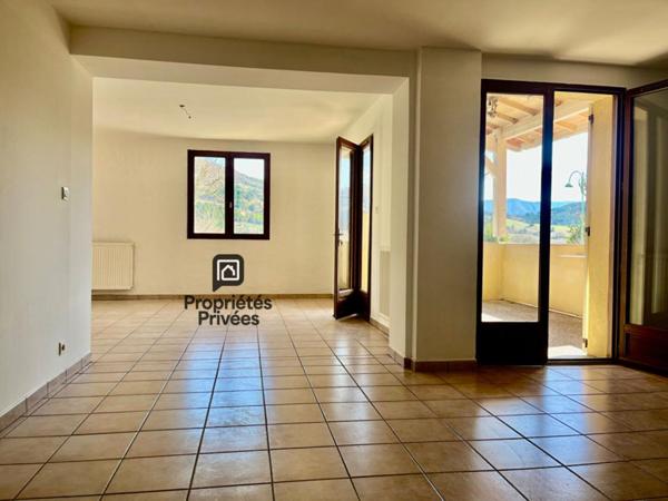 4 pièces lumineux + terrasse - Centre-ville Sisteron