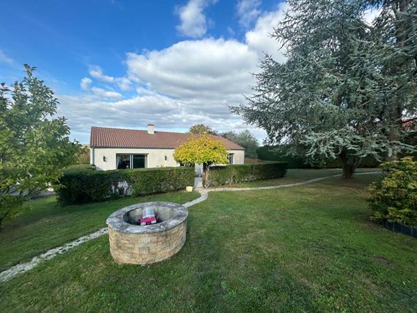 Maison Oree D Anjou 5 pièce(s) 142 m2