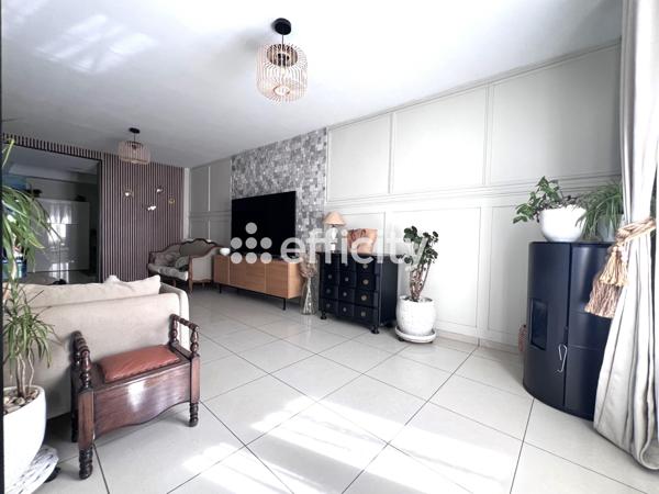 Maison 7 pièces - 186 m² Exclusivité efficity