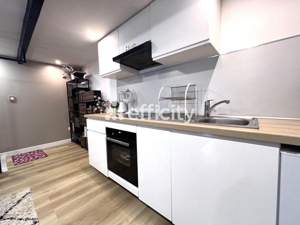 Maison 7 pièces - 186 m² Exclusivité efficity