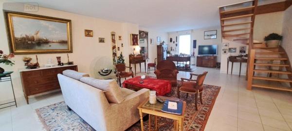 Appartement à vendre à Angers dans le Maine-et-Loire (49100), ref : 49004-1678   
La Gare