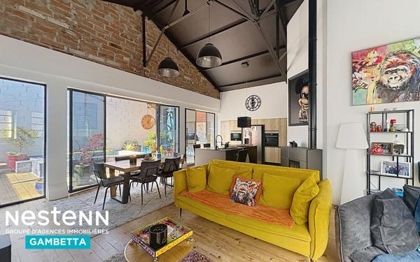 A vendre Loft d'exception avec terrasse et piscine, 3 chambres garage centre ville Montauban (82)