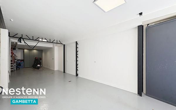 A vendre Loft d'exception avec terrasse et piscine, 3 chambres garage centre ville Montauban (82)
