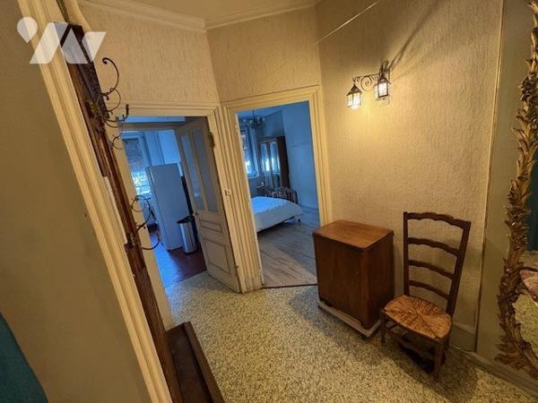 Très bel appartement T3 avec cachet de l'ancien à rénover
