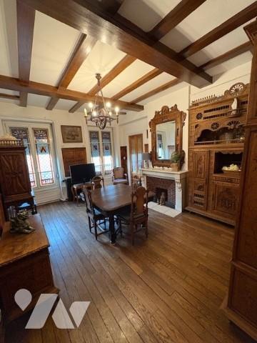 Très bel appartement T3 avec cachet de l'ancien à rénover