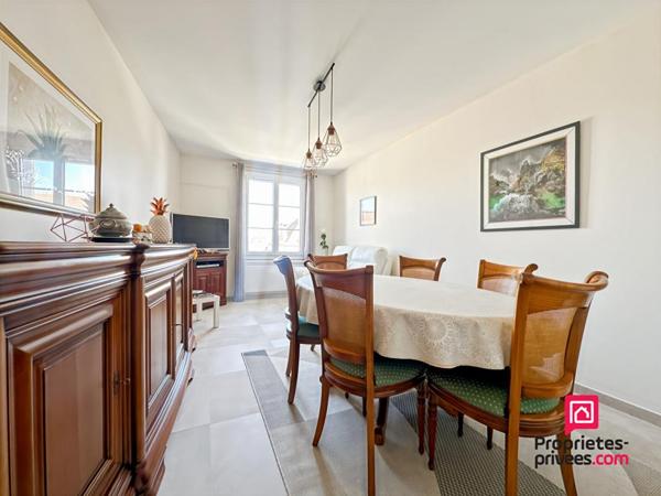 Appartement T3 rénové avec goût Centre-ville d'Avallon