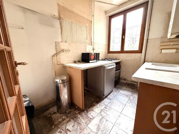 Appartement F3 à vendre  3 pièces - 76 m2 PARIS - 75018