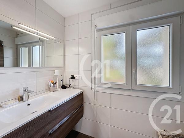 Appartement T4 à vendre  4 pièces - 59,72 m2 ETUPES - 25