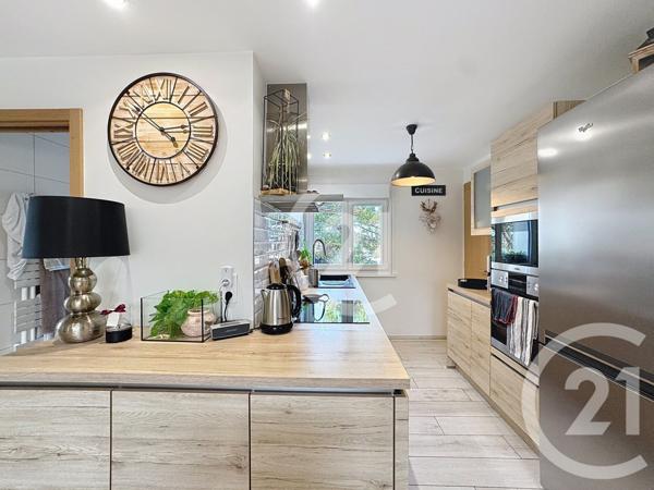 Appartement T4 à vendre  4 pièces - 59,72 m2 ETUPES - 25