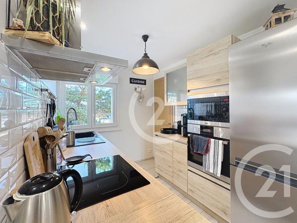 Appartement T4 à vendre  4 pièces - 59,72 m2 ETUPES - 25