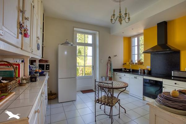Maison 525 000 € Brignac-la-Plaine 9 p 235 m² DPE D