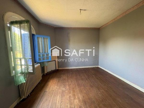 Maison de charme à rénover - 94 m² - Cave - Jardin