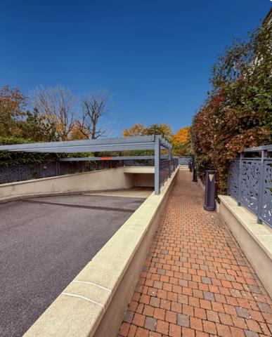 Saint-Germain-en-Laye (78100) A 5 minutes à pied du Tram 13 - Appartement 87 m² 3 ch, terrasse 15m² + 2 parking