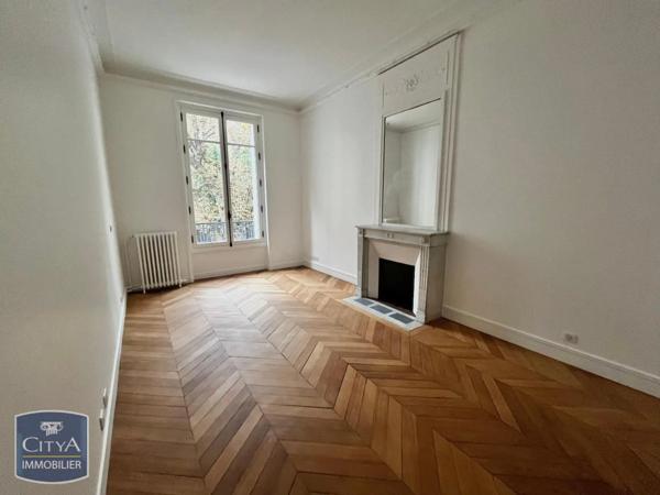 Appartement à louer 6 pièces 170.34m²