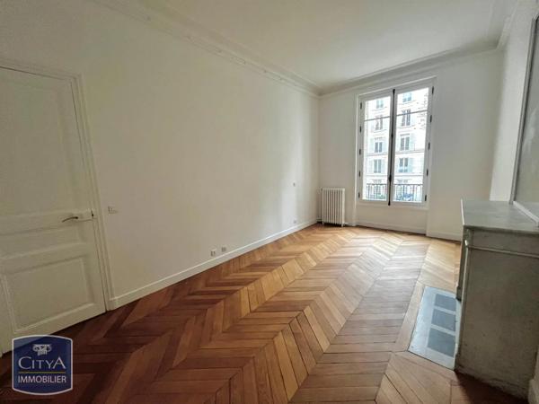 Appartement à louer 6 pièces 170.34m²
