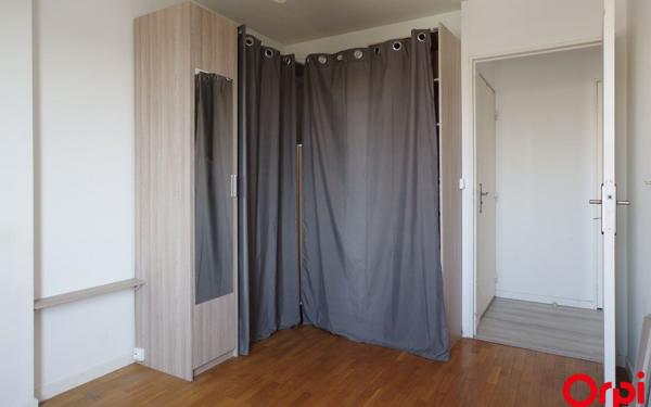 Appartement à louer    3 pièces •  Lyon 8