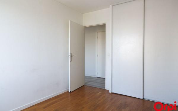 Appartement à louer    3 pièces •  Lyon 8