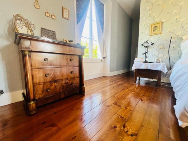 Propriété maison de maitre à CHATELLERAULT (86)