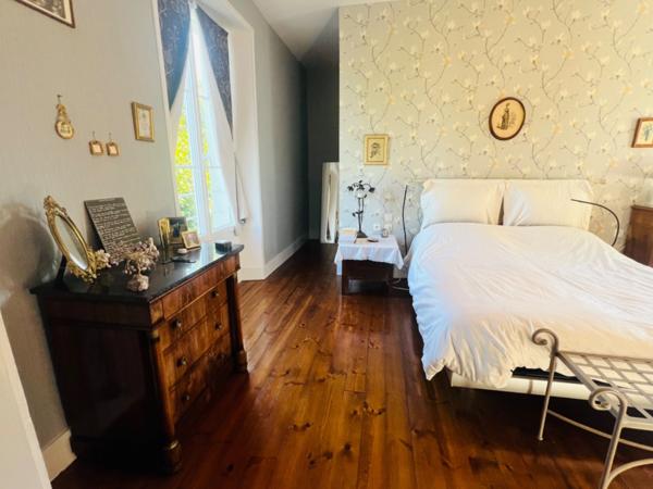 Propriété maison de maitre à CHATELLERAULT (86)