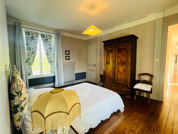 Propriété maison de maitre à CHATELLERAULT (86)