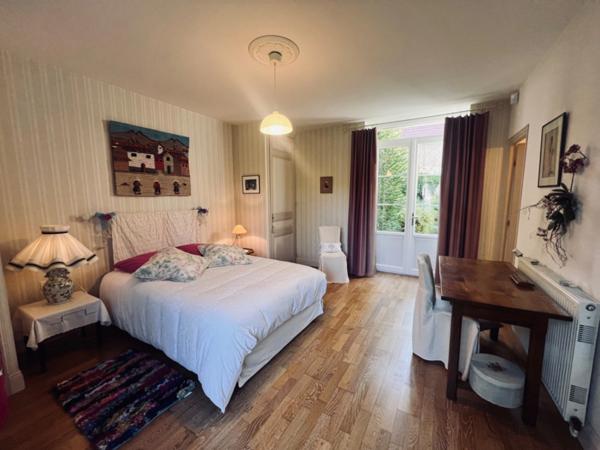 Propriété maison de maitre à CHATELLERAULT (86)