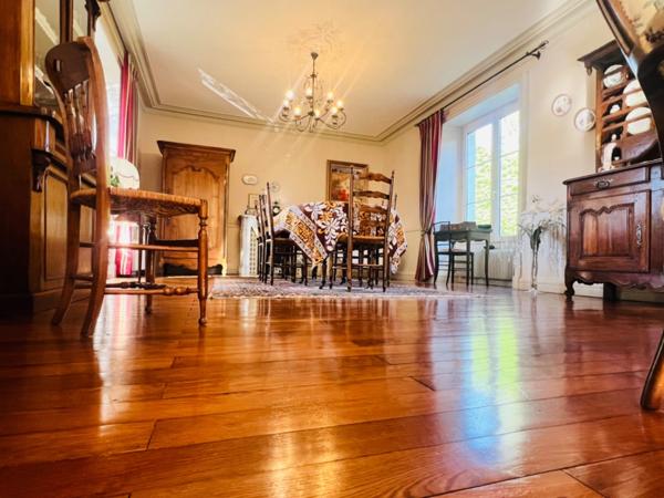 Propriété maison de maitre à CHATELLERAULT (86)