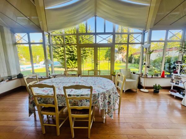 Propriété maison de maitre à CHATELLERAULT (86)