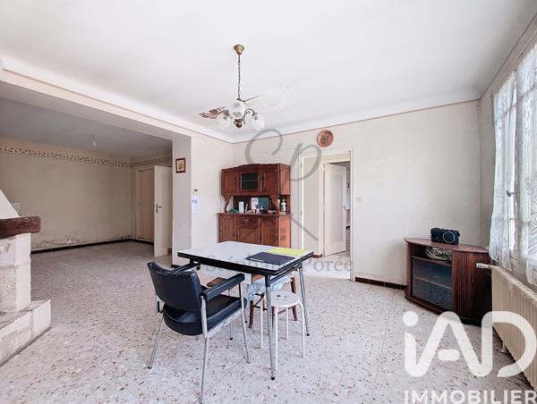 Maison à vendre 6 pièces 230 m² Lendou-en-Quercy