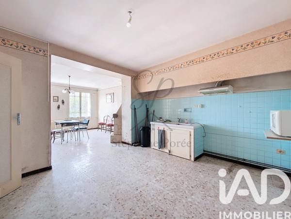 Maison à vendre 6 pièces 230 m² Lendou-en-Quercy