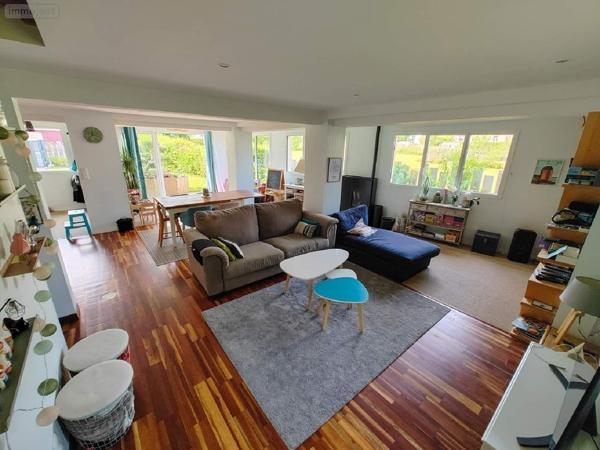 Maison à vendre à Hédé Bazouges en Ille-et-Vilaine (35630), ref : 105/1913