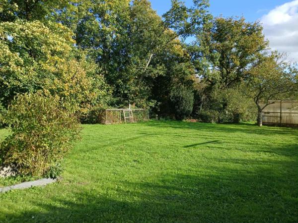 Grande maison familiale à la sortie de Baud – 207 m² habitables sur 1600 m² de terrain