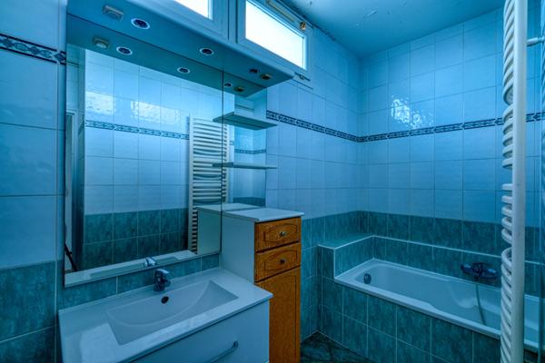 Appartement Bastia 3 pièce(s) 69 m2 Bastia sud vue mer