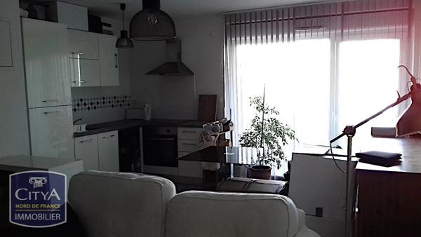 Appartement à louer 2 pièces 45.15m² La Madeleine (59110)