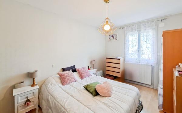 Maison à vendre    5 pièces •  Beaumont-de-Lomagne