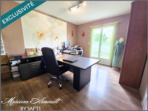 Maison 2011 Plain-Pied 152 m², 4 chambres sur terrain de 4811 m²