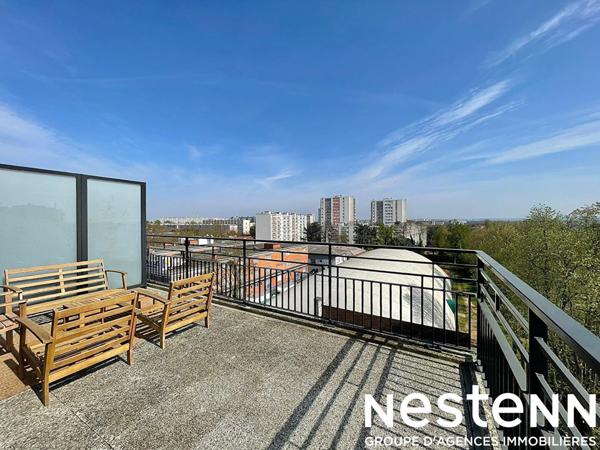 APPARTEMENT DERNIER ÉTAGE AVEC TERRASSE - 3 pièces 63 m² à THIAIS