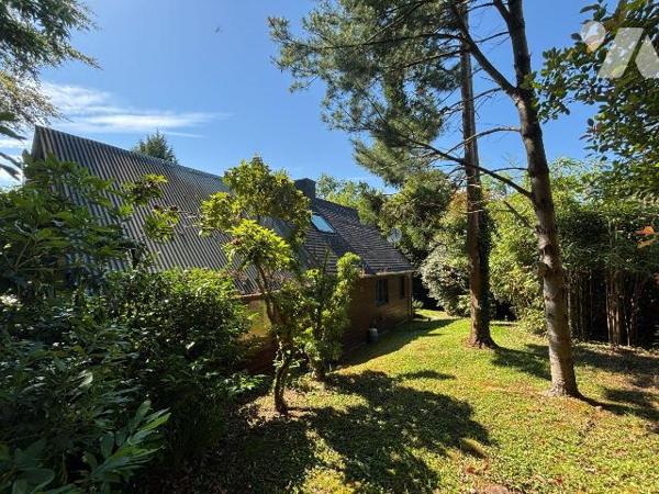 Maison a Vendre à PLOMELIN, en Finistère Sud (29), Secteur prisé de Saint Roch, Uniquement pour...