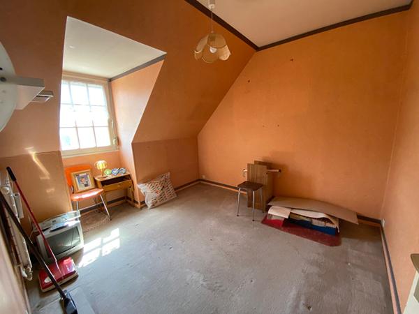 Maison Les Clayes Sous Bois 6 pièce(s) 110 m2, garage, jardin