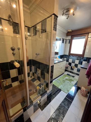 Drancy (93700) Maison de 3 chambres avec courette et grand garage