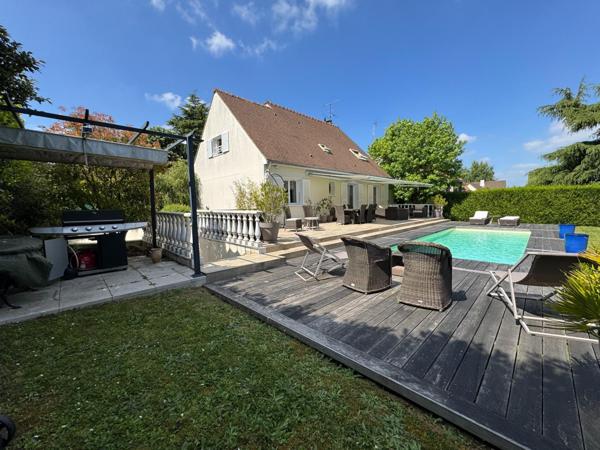 Maison familiale avec piscine privée sans vis-à-vis
