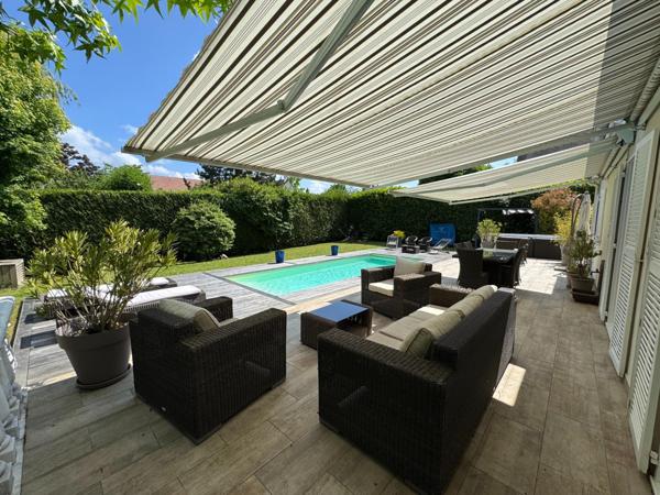 Maison familiale avec piscine privée sans vis-à-vis