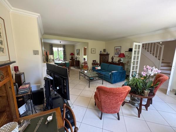 Maison familiale avec piscine privée sans vis-à-vis