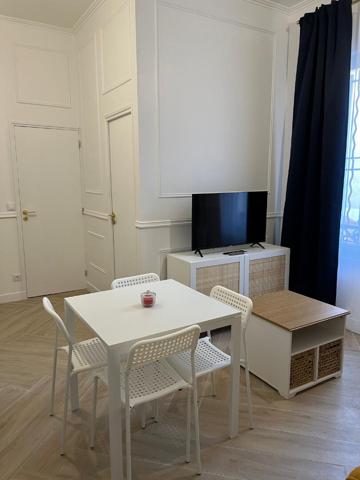 Appartement Aubervilliers 2 pièce(s) 35 m2