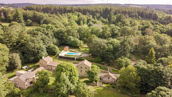 Domaine de 677 m2 entre Carcassonne et la Montagne Noire