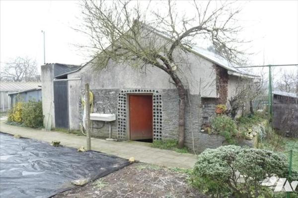 Maison à vendre à NEUILLY LE VENDIN(53)