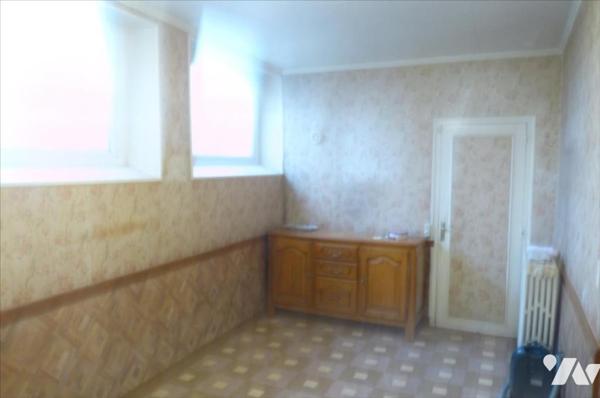 Maison à vendre à NEUILLY LE VENDIN(53)