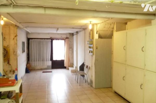 Maison à vendre à NEUILLY LE VENDIN(53)