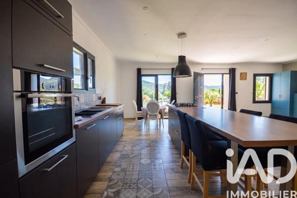 Maison à vendre 4 pièces 136,45 m² Condorcet