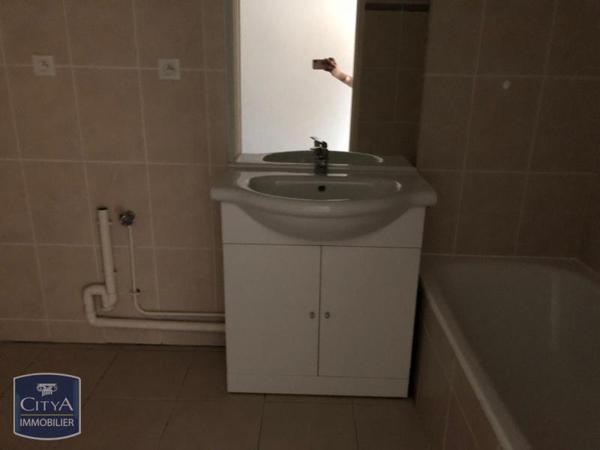 Appartement à louer 4 pièces 74.13m²